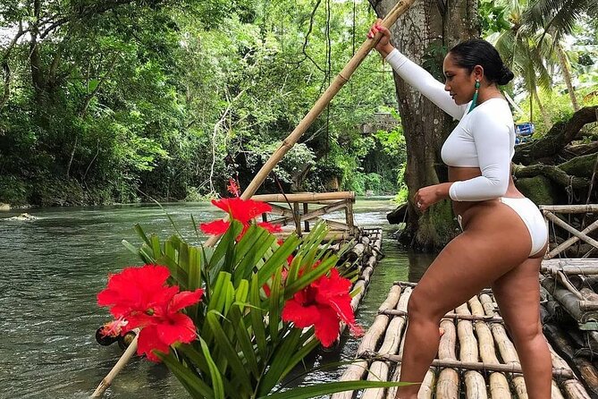 #1 Bamboo Rafting With foot Massage - Hotel Pickup and the 3-hour timing from Montego Bay