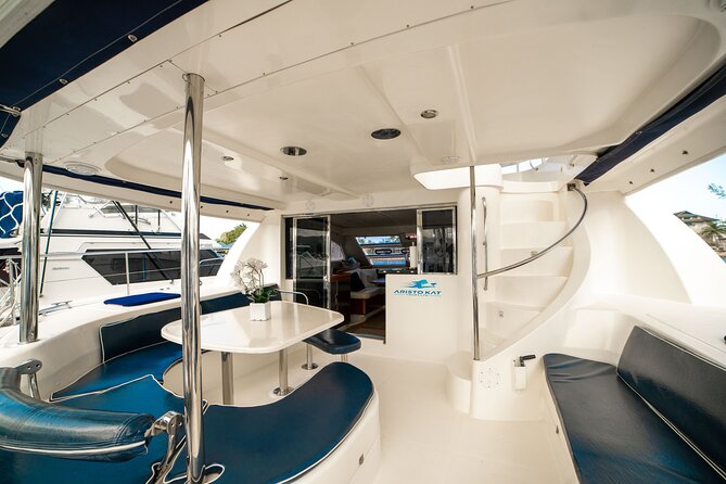 4hr Private Luxury Yacht with Snorkeling, DJ, Bar, Food - Private Montego Bay yacht, and why it feels different