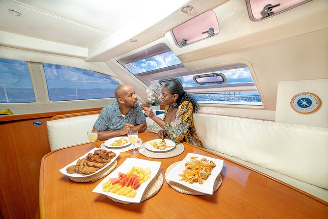 4hr Private Luxury Yacht with Snorkeling, DJ, Bar, Food - Price and logistics: who this works best for