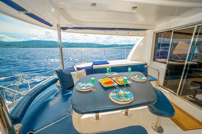 4hr Private Luxury Yacht with Snorkeling, DJ, Bar, Food - Meeting at Montego Bay Yacht Club, and what your first hour is really like