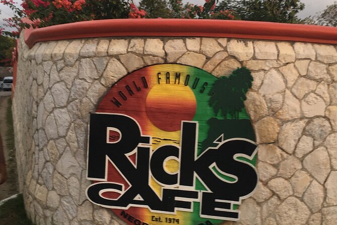 7 Miles Beach in Negril: Snorkeling, Boat Ride and Rick’s Cafe - Rick’s Café sunset: views plus that Jamaica feeling