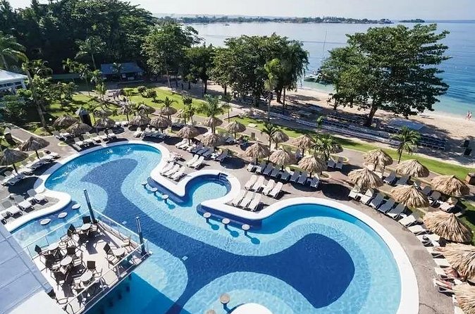 A "Private" Airport Transfer to any Resort in NEGRIL - What About Stops and Sightseeing, If You Want Them?