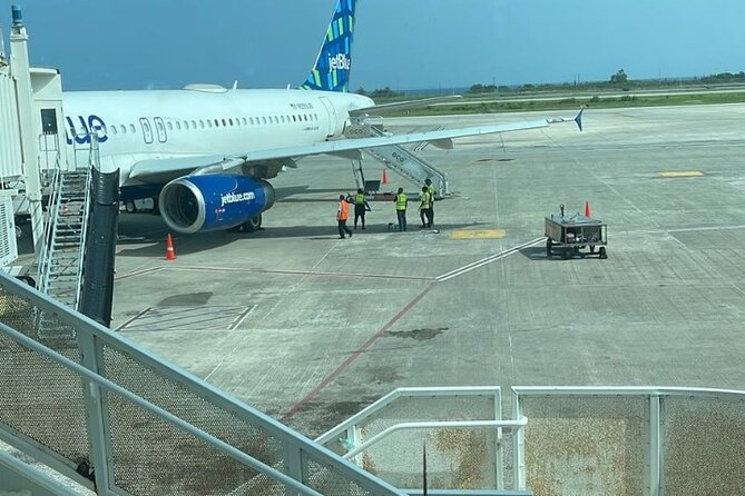 A "Private" Airport Transfer to any Resort in NEGRIL - Getting From MBJ to Your Negril Resort, Without the Taxi Guesswork