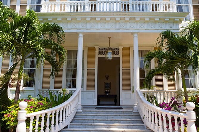 Airport Group Transfers-Kingston - Who This Transfer Suits Best (and Who Might Skip It)