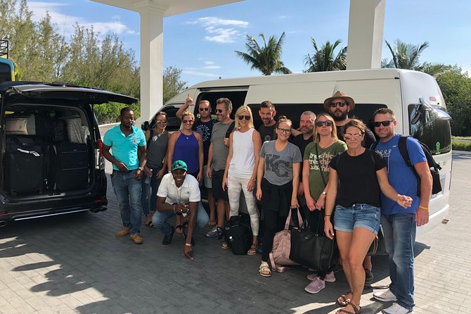Airport MBJ Round Trip Transfer to Ocho Rios Airbnb Home, Resorts - Key points to know before you go