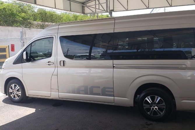 Airport Private Transfers from Montego Bay to Hilton Rose Hall - The One Possible Drawback: Meeting Instructions Need Your Attention