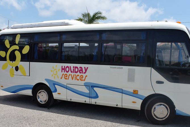Airport Shuttle from Montego Bay (MBJ) to Hotel - Where This Shuttle Goes: Montego Bay, Negril, Ocho Rios, and More