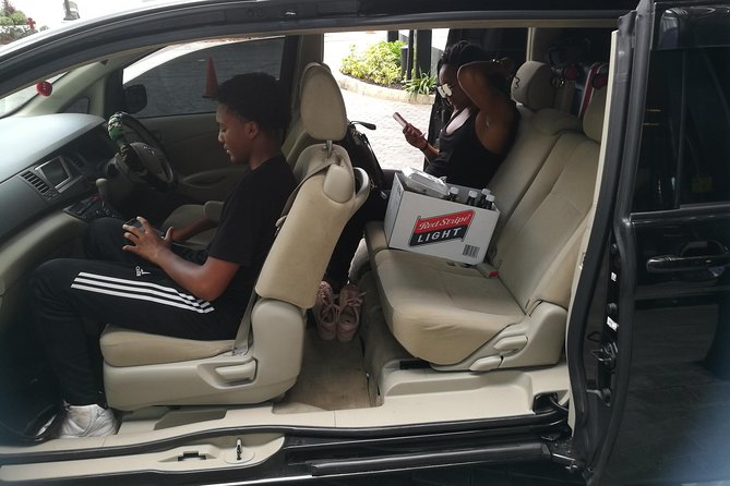 Airport Transfer MBJ Montego Bay to Kingston - Private Group Transfer: Best for Families, Solo Flyers, and Business Schedules