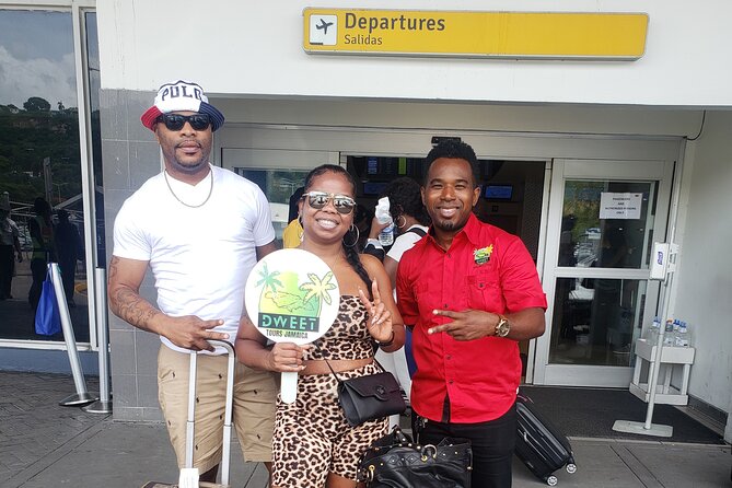 Airport Transfer Montego Bay: Riu Montego / Reggae / Palace - Landing at Sangster: How You Actually Find Your Driver