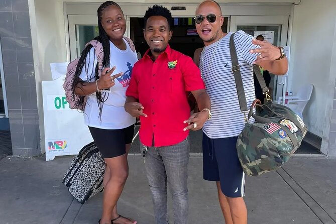 Airport Transfer Montego Bay: Riu Montego / Reggae / Palace - Road Comfort Details That Add Up