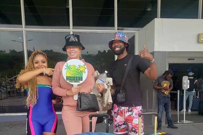 Airport Transfer Montego Bay: Riu Montego / Reggae / Palace - When Things Go Wrong: One Airport Lesson (and How You Avoid It)