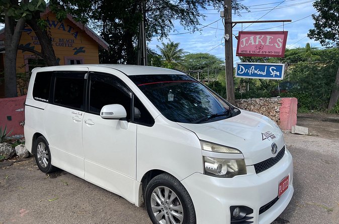 Airport Transfer To Negril - Price and value: $60 per person for a private door-to-door ride