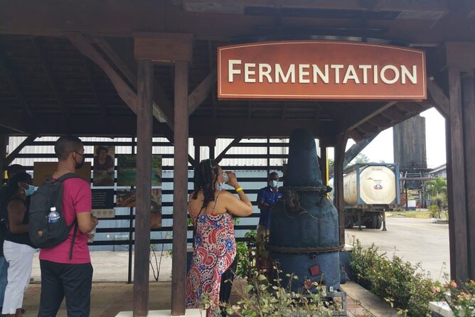 Appleton Estate Rum Tour and Pelican Bar Customize Tour - Floyd’s Pelican Bar: Boat Ride, Red Stripe, and Real-Time Vacation Energy