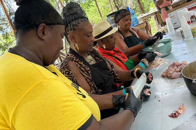 Authentic Jamaican Cooking Experience in the Mountain from mobay - The Market Stop: Choosing Ingredients Like a Local
