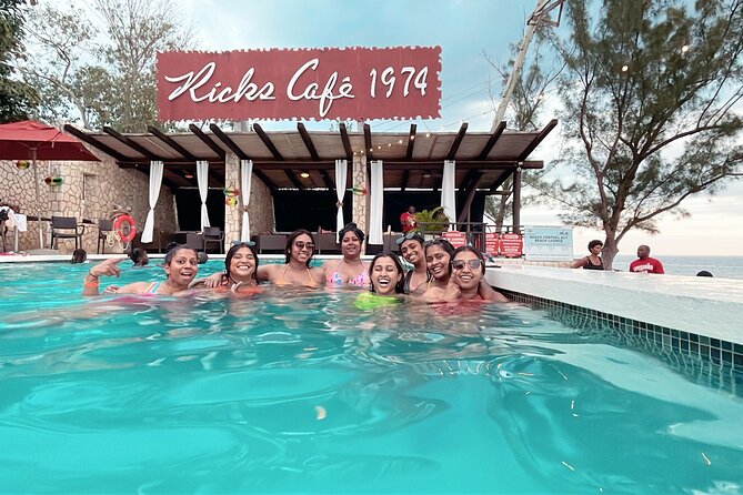 Bamboo Rafting and Rick Cafe Negril Private Tour - Drinks and Snacks on the Raft: The Relaxed Part of the Day