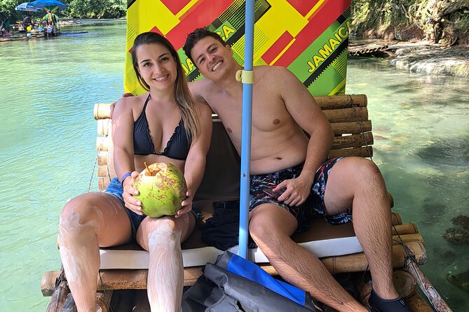 Bamboo Rafting Experience in Jamaica - The mountain ride outside Montego Bay: why this part is worth it