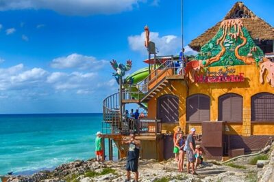Bamboo Rafting, Hip-Strip & Margaritaville Tour from Montego Bay