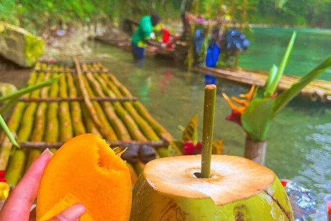 Bamboo rafting & limestone massage on the Great River!(lethe) - Food, rum punch, and drinks you can buy along the river