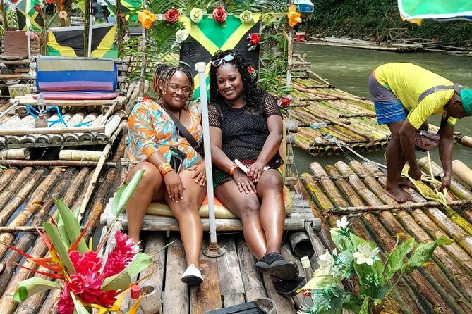 Bamboo rafting with Limestone Foot Massage free rum taste - Sunshine, scenery, and the pacing of a 3-hour outing