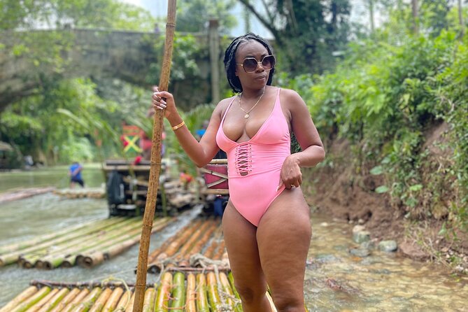Bamboo Rafting with Limestone Massage from Montego Bay - Getting Picked Up and Getting to the River Without Stress