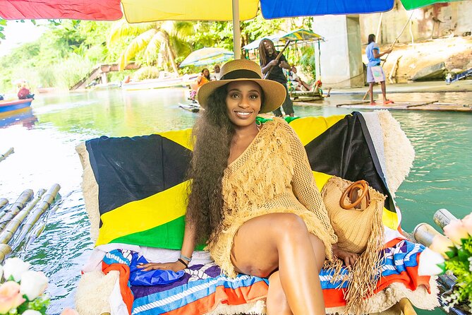 Bamboo Rafting with Limestone Massage from Montego Bay - Food and Drinks on the Floating Raft Restaurant