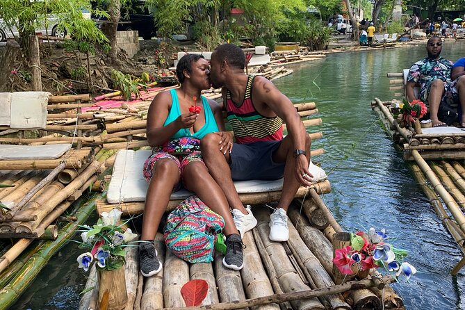 Bamboo River Rafting Experience from Ocho Rios - On the raft: birds, fish, beer, and a soundtrack you can control