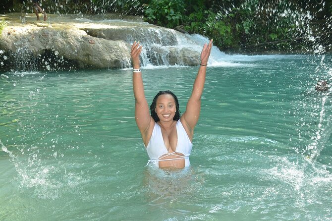 Blue Hole and Bamboo Rafting Ocho Rios - Ocho Rios Pickup, Air-Conditioned Comfort, and a Tight 3 to 4 Hour Plan