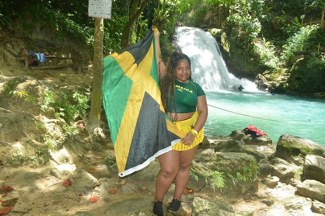 Blue Hole and Bamboo Rafting Ocho Rios - What to Bring, What to Skip, and Who This Fits Best