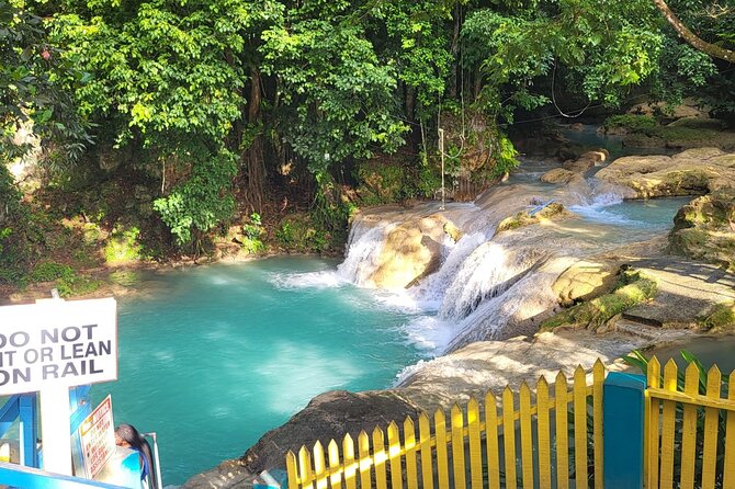 Blue Hole and Beach from Cruise ship Ports or Hotels in Ocho Rios - Getting picked up at the port: fewer headaches, more real vacation time