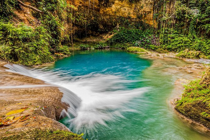 Blue Hole and Dunn's Falls Tour from Falmouth - Stop 2 at Dunn’s River Falls: a guided climb up 600 feet of cascading water