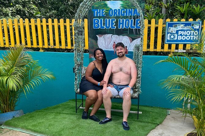 Blue Hole and Dunn's River Falls Private Tour from Montego Bay - Stop 2: Dunns River Falls, the 600-Foot Climb, and Park Time