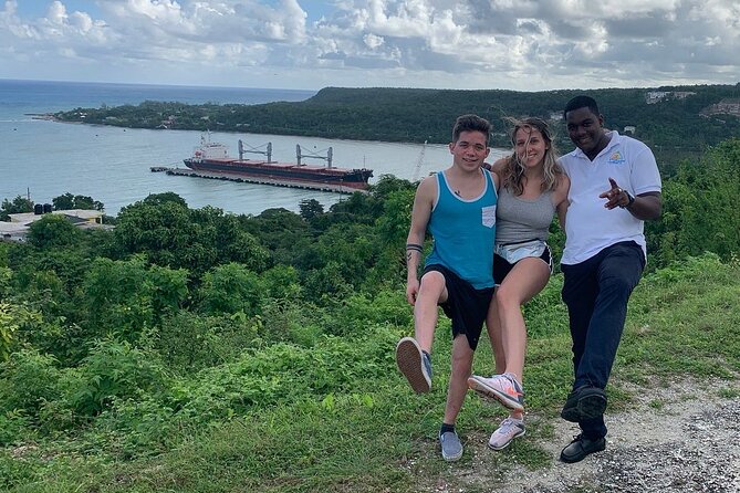 Blue Hole and Dunn's River Falls Private Tour from Montego Bay - What to Pack for Blue Hole and Dunns River (Seriously)