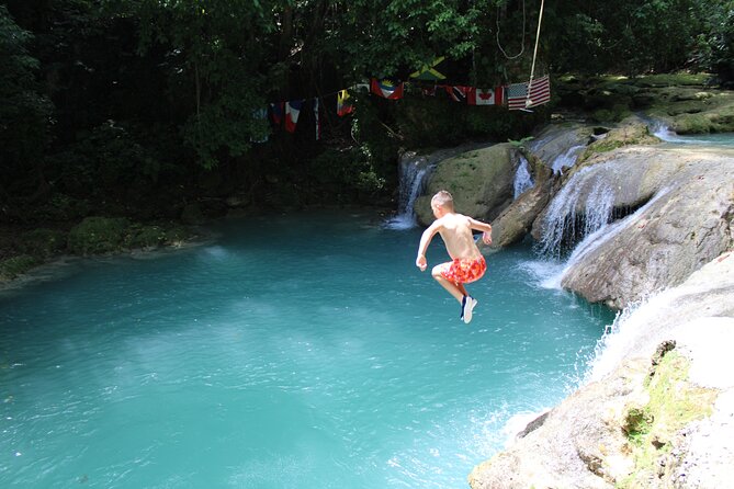 Blue Hole and River Tubing From Ocho Rios Includes Entry Fees - Blue Hole and White River Tubing in One 4-Hour Hit