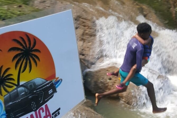 Blue Hole/ Dunn's River Falls & Luminous Lagoon (Glistening water) 3 in 1 combo - Timing, stamina, and how to avoid a miserable 7 to 8 hours
