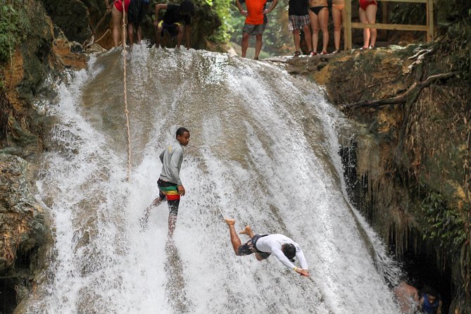 Blue Hole & Dunn's River Falls with Lunch from Negril - Price and value check: is $140 a fair deal?