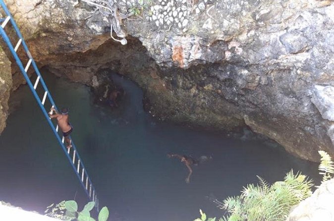 Blue Hole Mineral Spring and Rick's Cafe - Price and value: what $128 gets you, and what makes it worth it