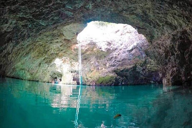 Blue Hole Mineral Spring, Ricks Cafe, 7 Mile Beach and Shopping Private Tour - How the 6 to 9 Hour Plan Really Works