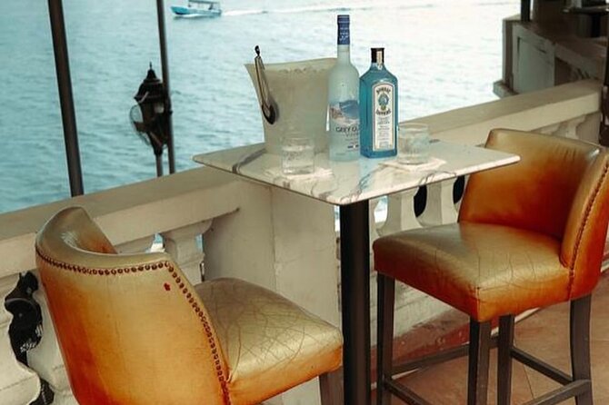 Blue Hole Mineral Swim, Negril Ricks Cafe, & Herb Farm Combo Tour - Stop 1: Negril’s herbal forest and chalice sampling