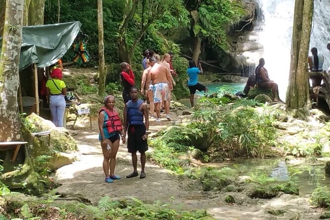 Blue Hole/Secert falls and Dunns River Combo Tour - Who This Tour Fits Best (And Who Should Rethink It)