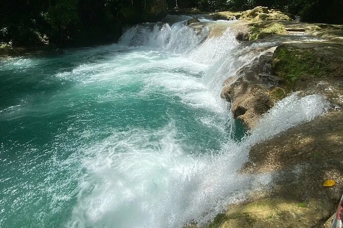 Blue Hole, Secret Falls & River Rapids Tubing from Montego Bay - Ocho Rios stop, how to use your 3 hours well