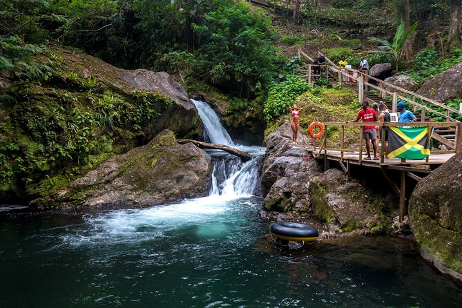 Blue Mountain Highlights - Calabash village picnic lunch: slower, more local, less rushed