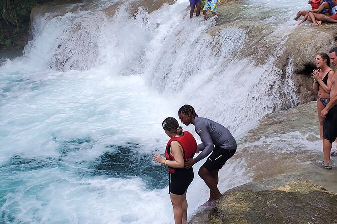 Bluehole and Bamboo Rafting from Montego Bay - Ocho Rios on a short leash: fruit market time and local mingling