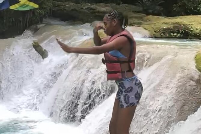 Bluehole and Bamboo Rafting from Montego Bay - Price and value: $185 with admission tickets, all fees, and a few gotchas