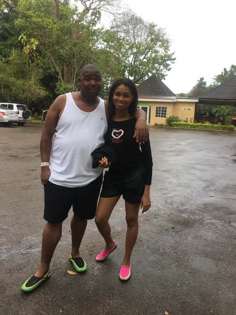 Bob marley 9 Miles & Dunns River Tour from Ocho Rios - Dunn’s River Falls: Trekking to the Top and Making Time for Photos