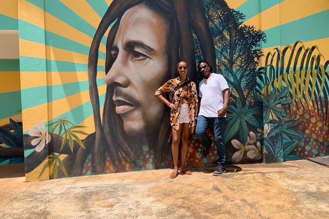 Bob Marley 9 Miles Tour and Dunns River Falls - Bob Marley Mausoleum: What to Expect on the Nine Miles Walk