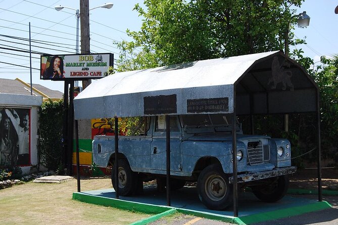 Bob Marley Museum Full Day Tour from Montego bay - Devon House: photos, architecture, and the ice cream question