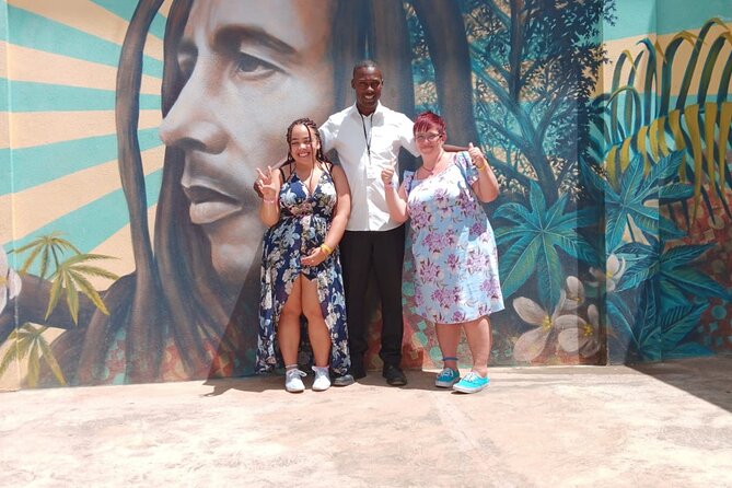 Bob Marley Nine Mile and Dunns River Combo from Ocho Rios - Why This Bob Marley and Dunn’s River Combo Works
