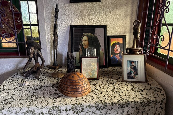Bob Marley Nine Mile Tour - Booking Smart: Planning for the Minimum Traveler Requirement