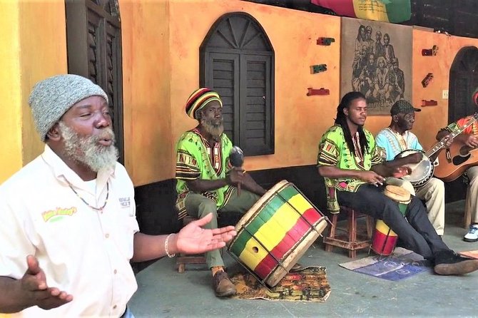 Bob Marley's Nine Mile Day-Trip w/Admission & Guided Tour from Grand Palladium - 9 Mile Reggae Land and the Marley Mausoleum: the Main Event