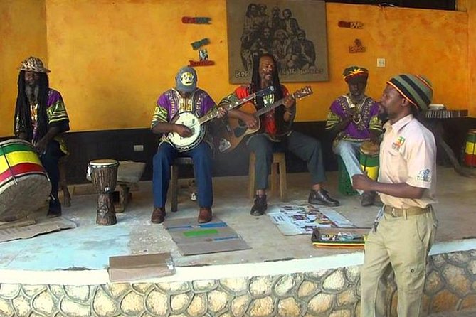 Bob Marley's Nine Mile & Dunns River Falls Tour: Transportation & Ticket - Nine Mile and Bob Marley’s home: what you’ll get from the visit